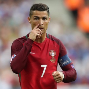 九游体育平台app官网-浙江雄狮替补球员关键时刻挺身而出，浙江雄狮服务队