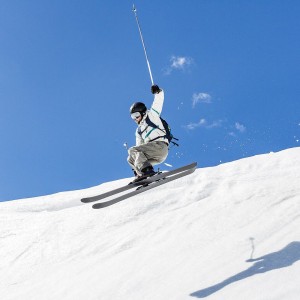 九游体育平台-数据驱动下的临场换人是否优于经验判断