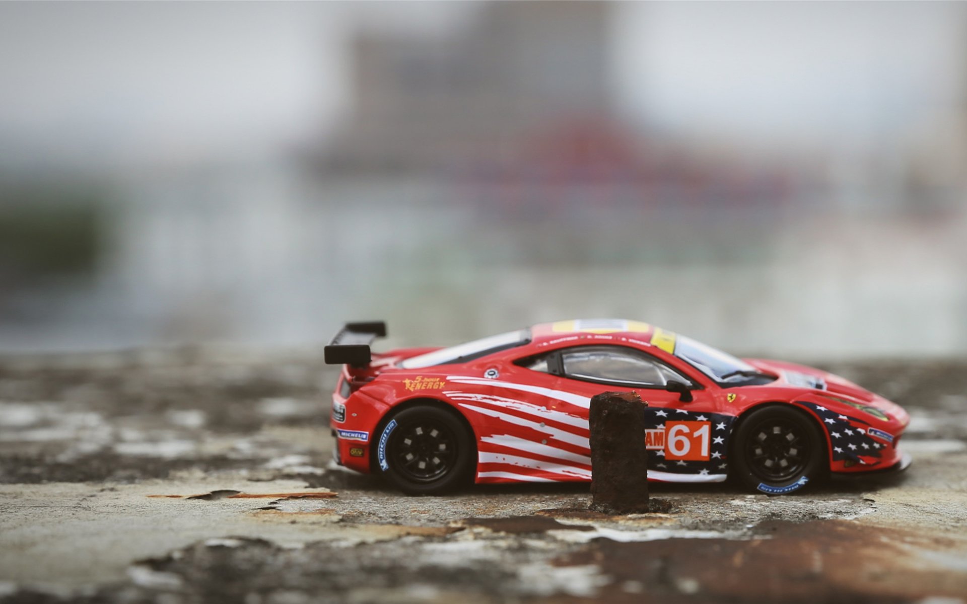 国际赛事义卖活动筹资助学，社会影响力扩大，义卖捐赠活动的意义