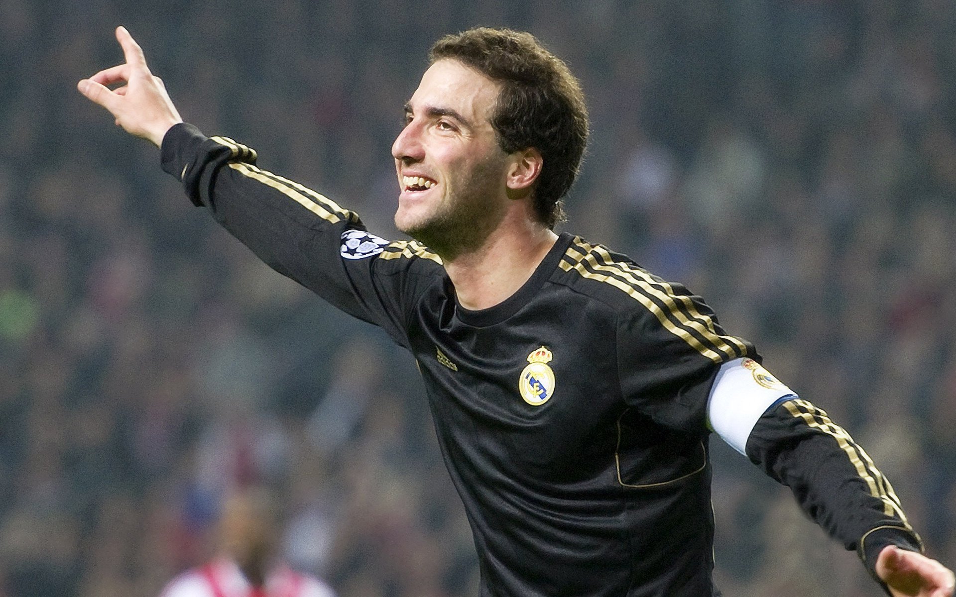 如何通过节奏变化拉扯防守重心，怎么才能把节奏练准